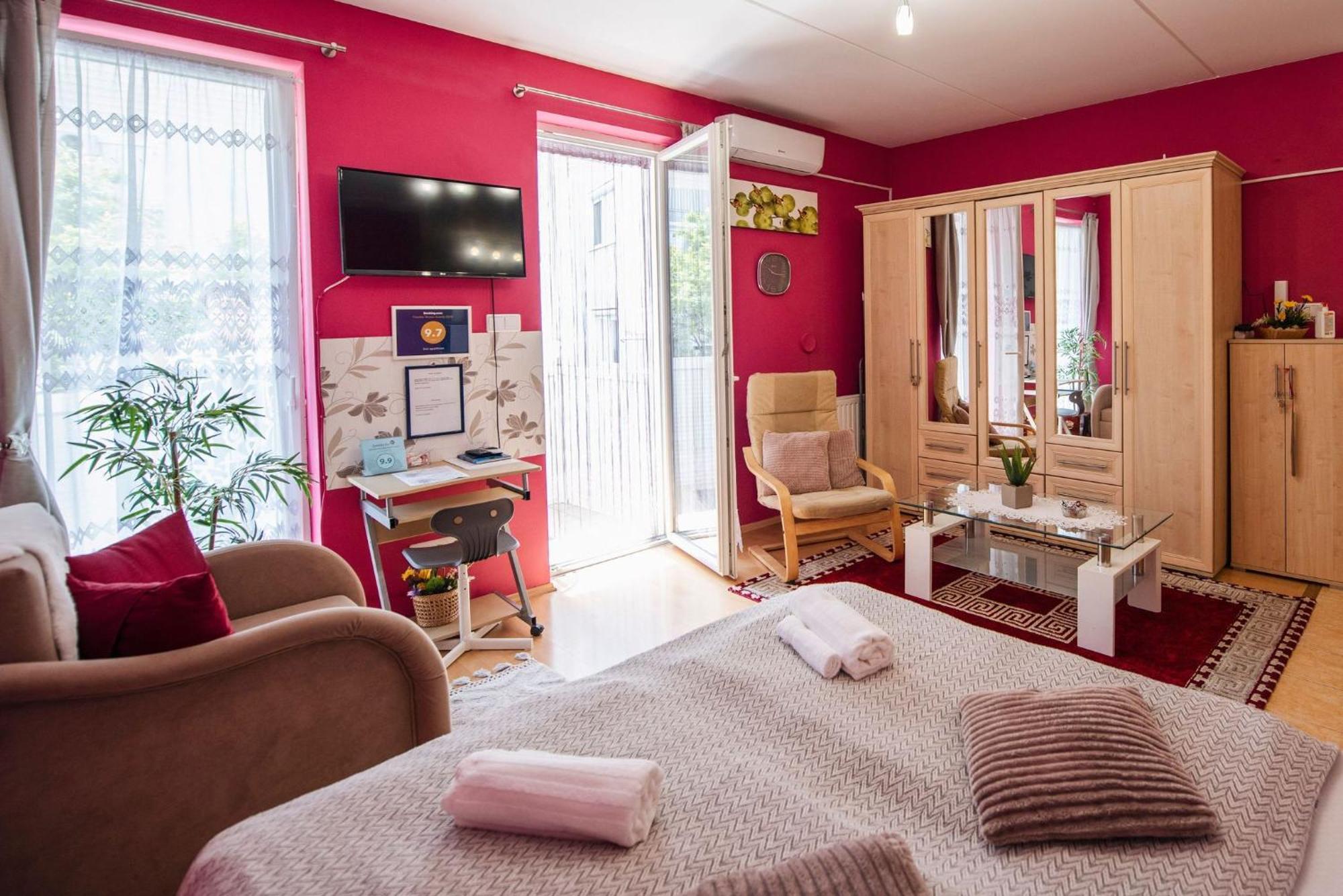 Inci Apartman Печ Экстерьер фото